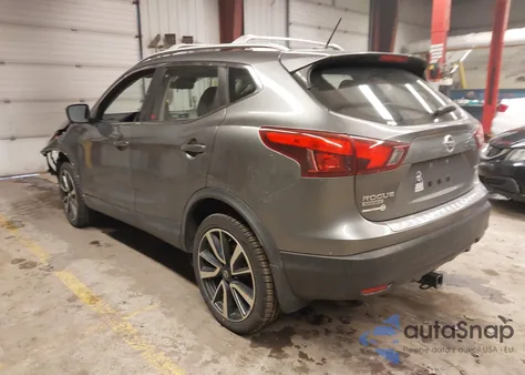 2018 Nissan Rogue Sport Sl z USA, uszkodzony, nr VIN JN1BJ1CR9JW201080